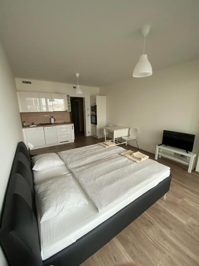 Apartment David O2 Arena Прага Экстерьер фото